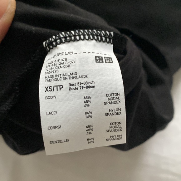 Uniqlo lace detail cami size XS - Picture 4 of 5